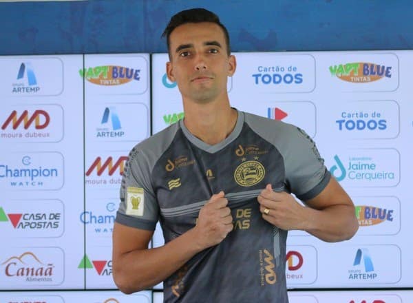 Sem nunca ter atuado, C&eacute;sar deixa o Bahia