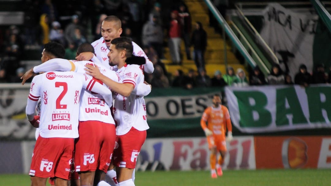 Chapecoense x Vila Nova como aconteceu &ndash; Resultado, destaques e rea&ccedil;&atilde;o