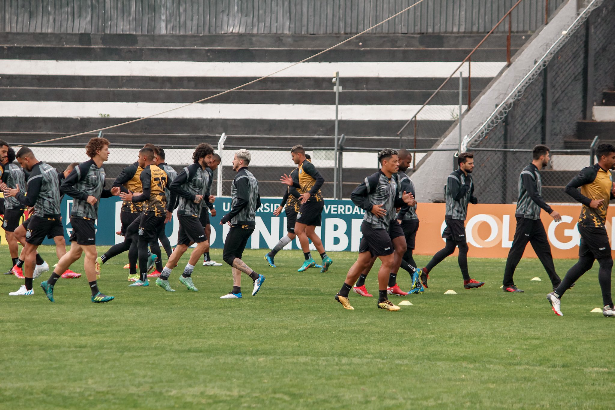 Departamento médico do Operário-PR começa esvaziar