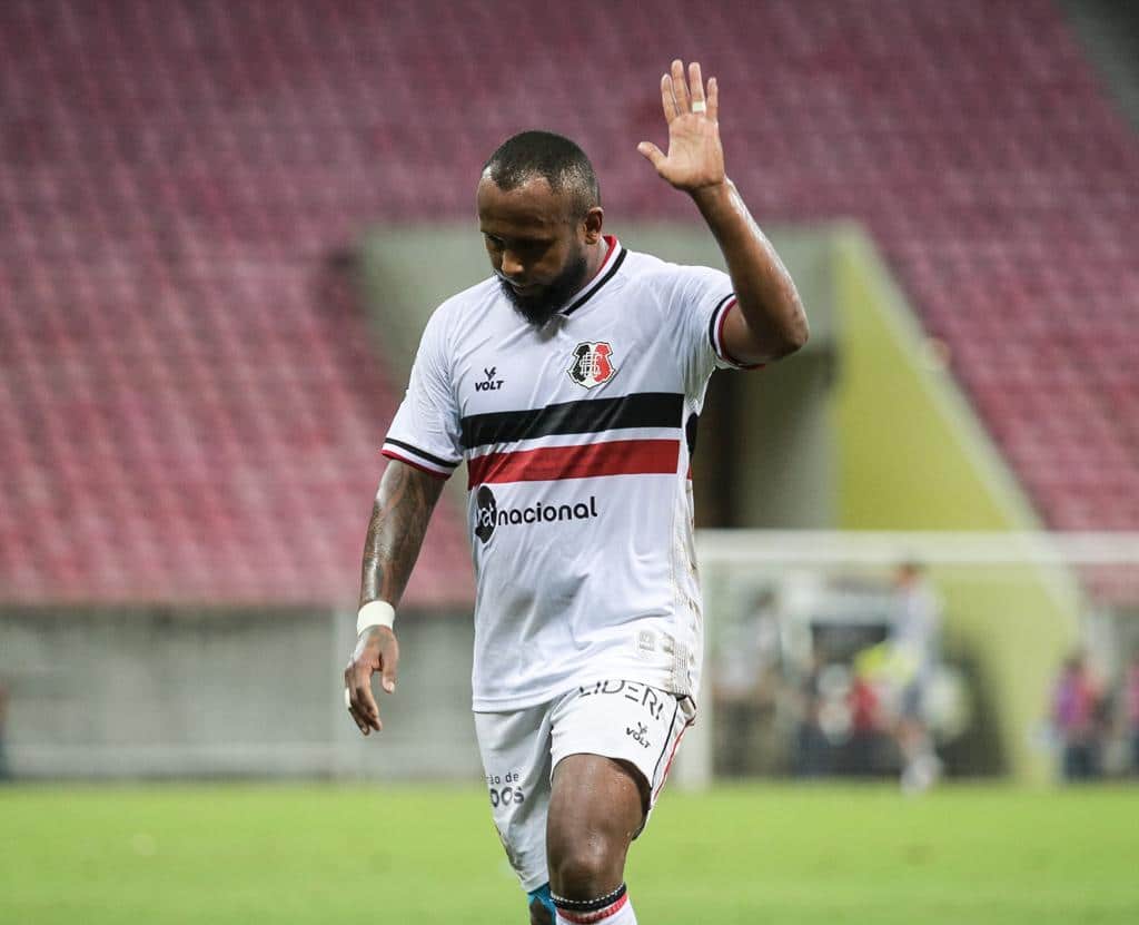 Chiquinho celebra classifica&ccedil;&atilde;o e prega concentra&ccedil;&atilde;o nos jogos das oitavas da S&eacute;rie D