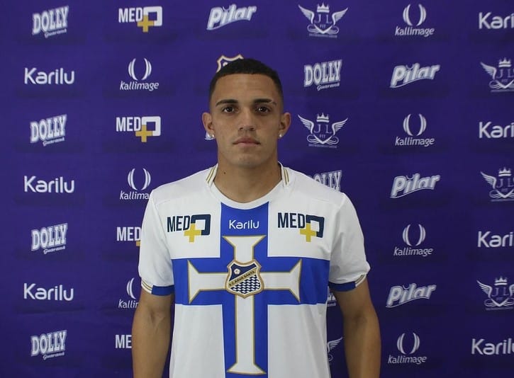 Joia do Cruzeiro &eacute; emprestada ao &Aacute;gua Santa