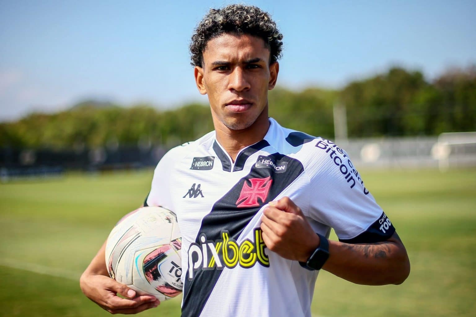Paulo Victor fala de emo&ccedil;&atilde;o em jogar no Vasco