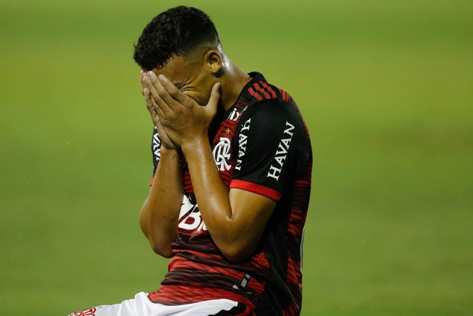 Victor Hugo ganha espa&ccedil;o e vir&aacute; destaque no Flamengo