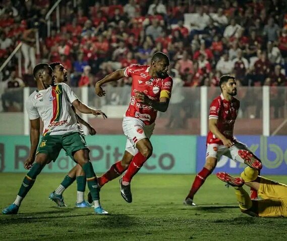 Vila Nova x Sampaio Corr&ecirc;a como aconteceu &ndash; Resultado, destaques e rea&ccedil;&atilde;o