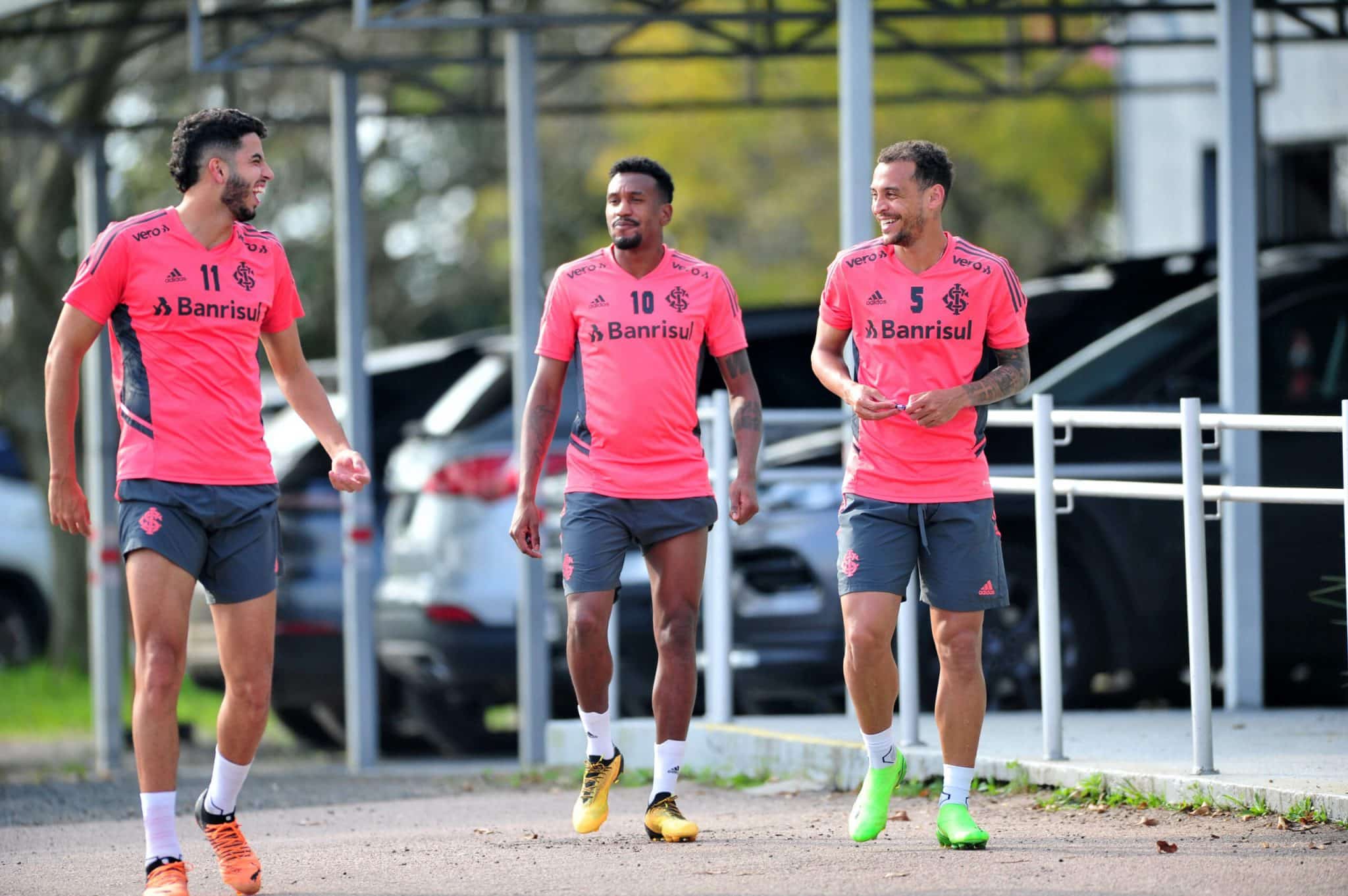 Meia-campista pede para sair do Internacional