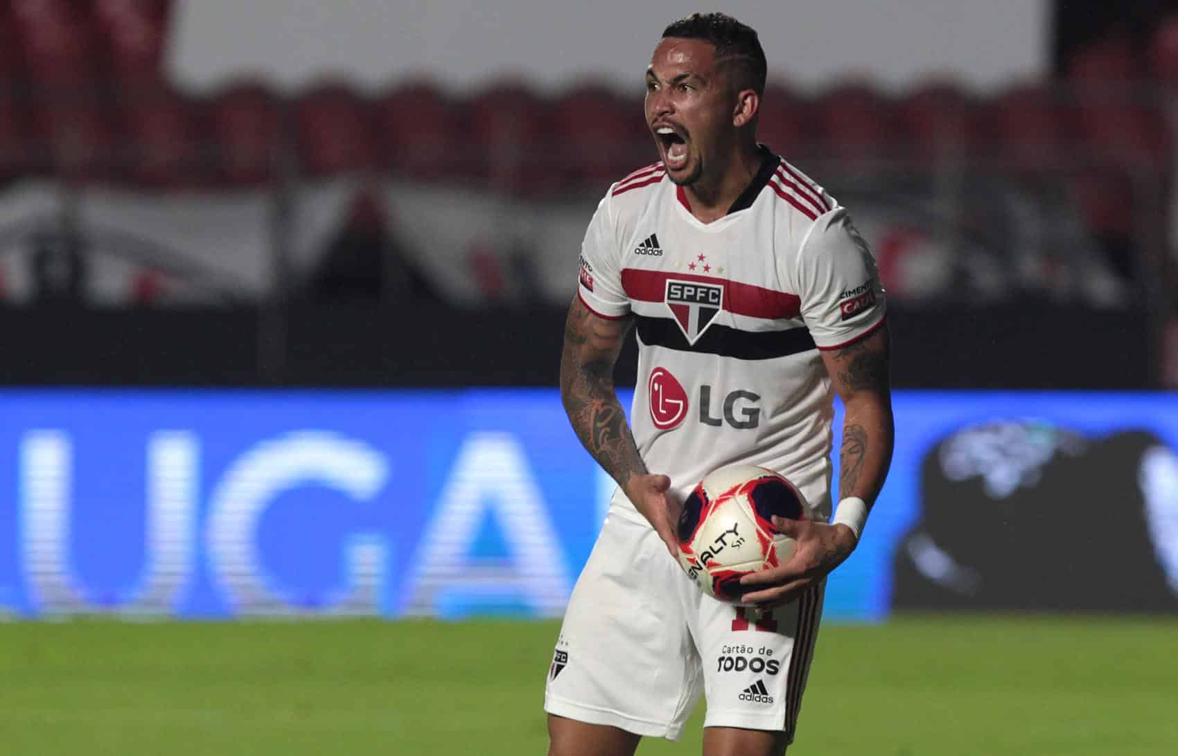 S&atilde;o Paulo deve anunciar patrocinador &ldquo;p&eacute; quente&rdquo;