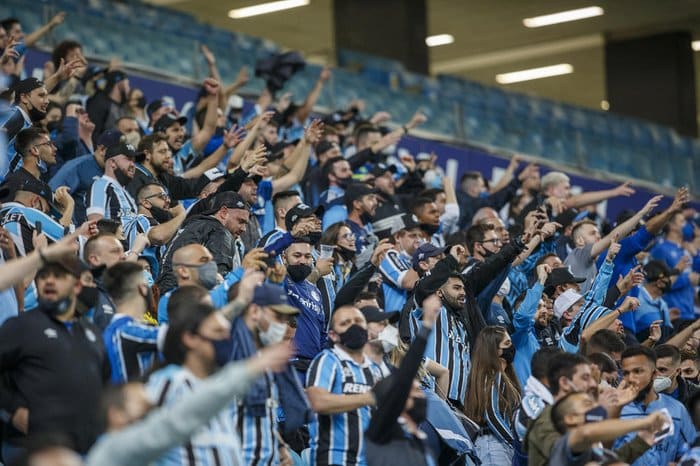 Gr&ecirc;mio fica sem 3 mandos de campo ap&oacute;s puni&ccedil;&atilde;o do STJD