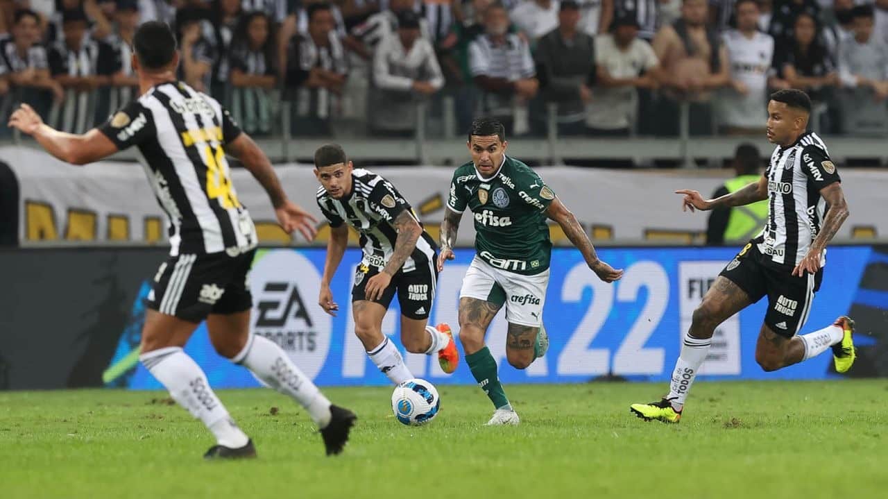 Galo enfrenta Palmeiras pela 28&ordf; rodada do Brasileir&atilde;o