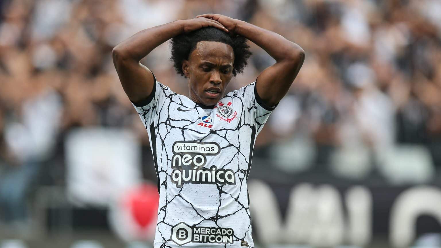 Willian explica sa&iacute;da do Corinthians: &ldquo;Foi dif&iacute;cil&rdquo;