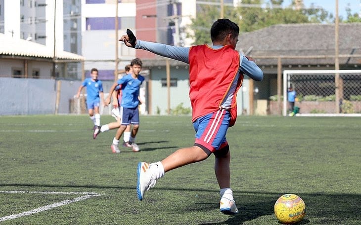 Grupo City discute projeto para base do Bahia