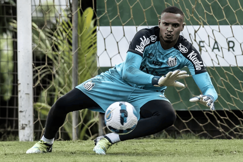 John quer sair do Santos em 2023, revela Lisca