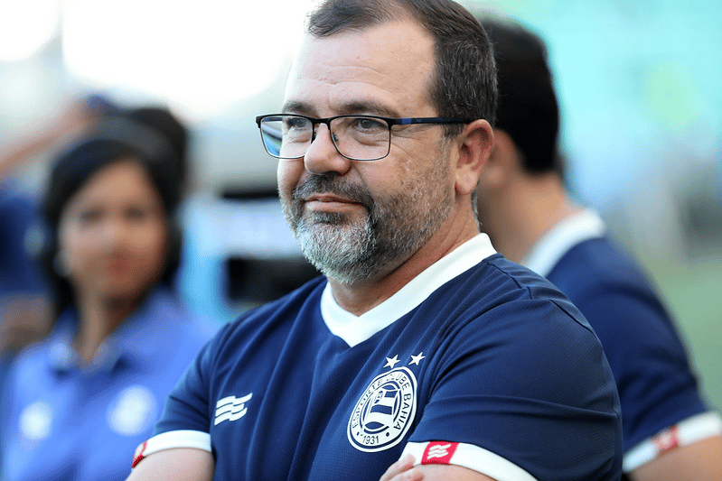 Ap&oacute;s derrota em Chapec&oacute;, Enderson Moreira n&atilde;o &eacute; mais o treinador do Bahia