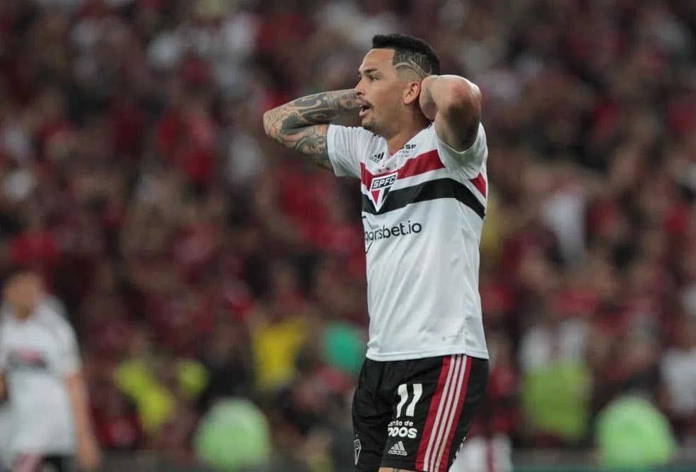 Luciano pede desculpas à torcida do São Paulo