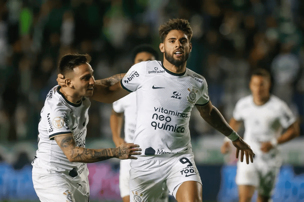 Yuri Alberto comemora bom momento, mas lamenta empate