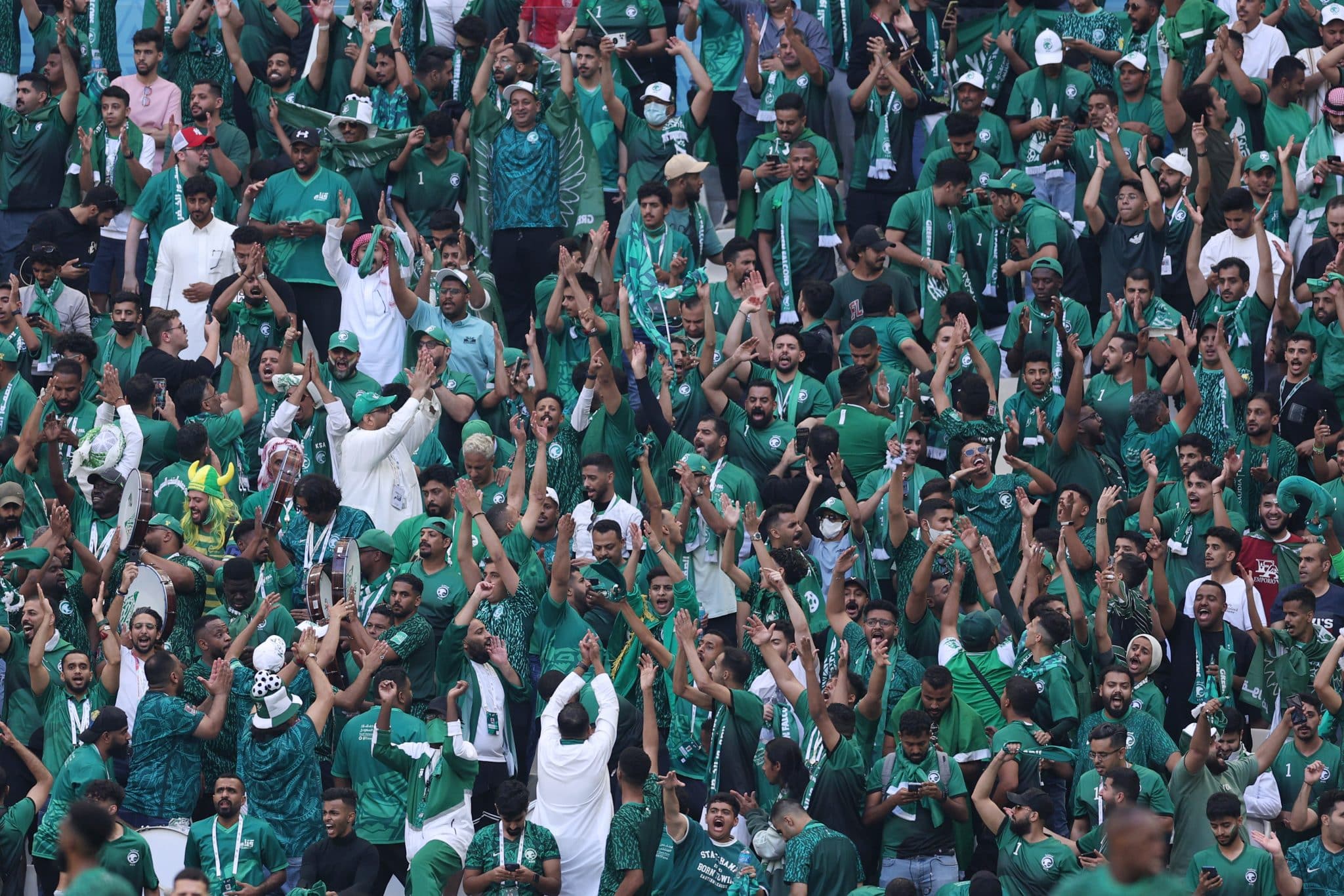 Torcedores argentinos praticam atos racistas com jogadores da Ar&aacute;bia Saudita