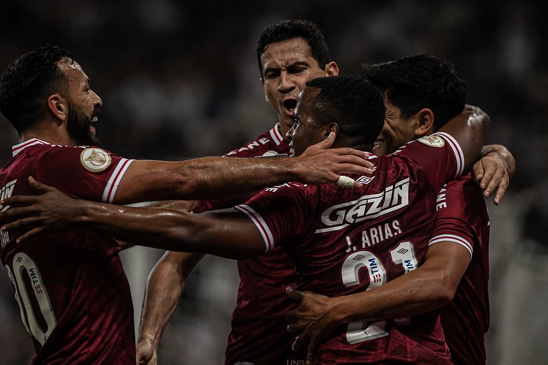 Fluminense garante vaga na fase de grupos da Libertadores