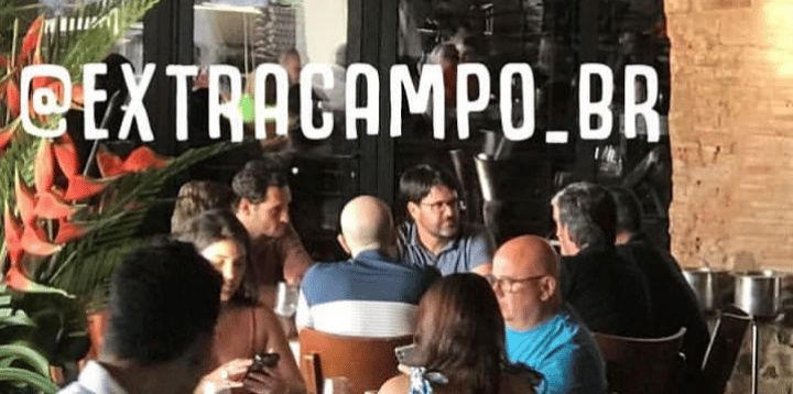 Guilherme Bellintani se reuniu com ex-jogador do Manchester City e comitiva em Salvador