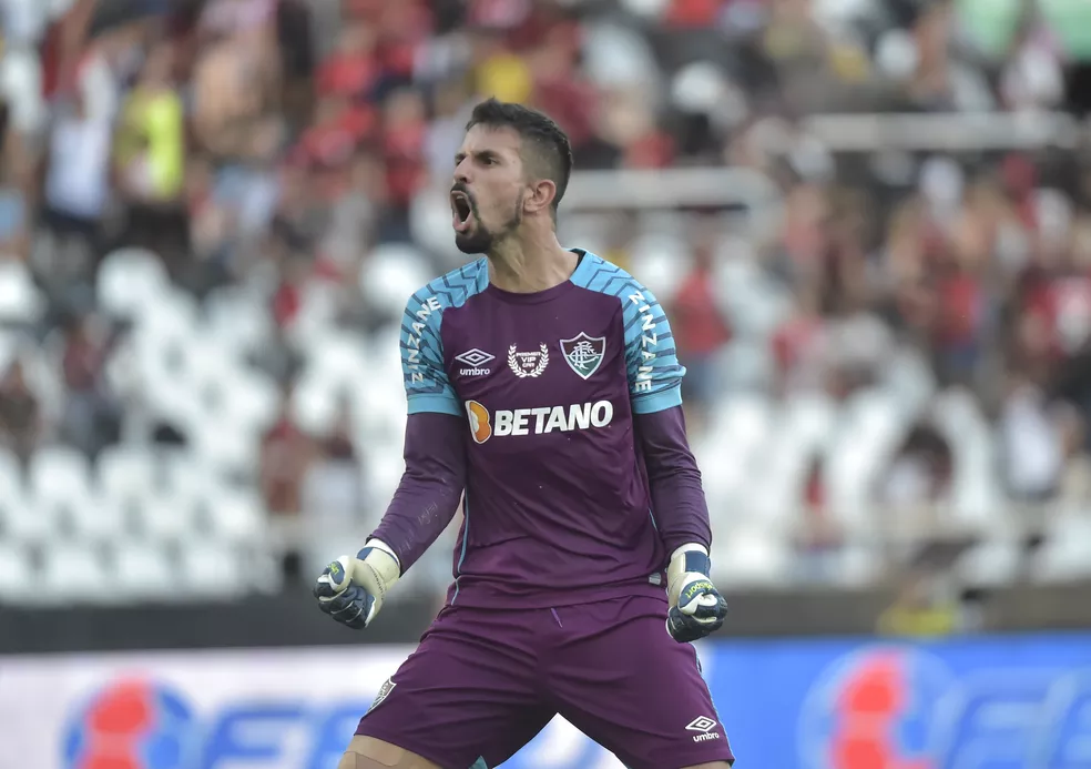 Goleiro Marcos Felipe aceita proposta de empr&eacute;stimo e ser&aacute; jogador do Bahia