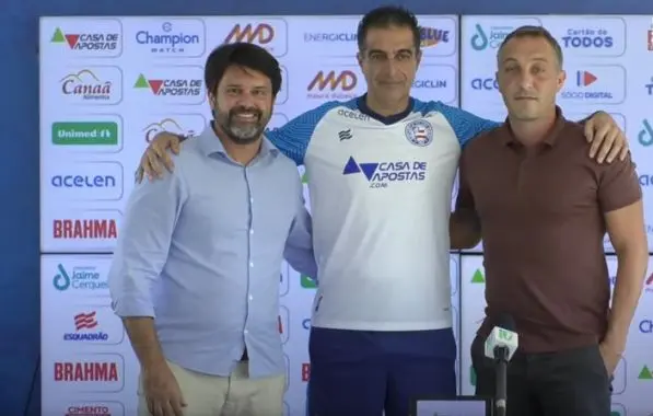 &ldquo;Acordar gigante adormecido&rdquo;; novo t&eacute;cnico do Bahia &eacute; apresentado
