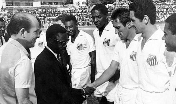 Foto: Santos / Acervo