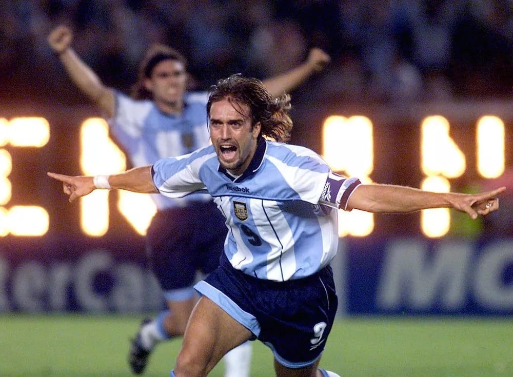 Batistuta espera que Messi bata seu recorde ainda nessa Copa