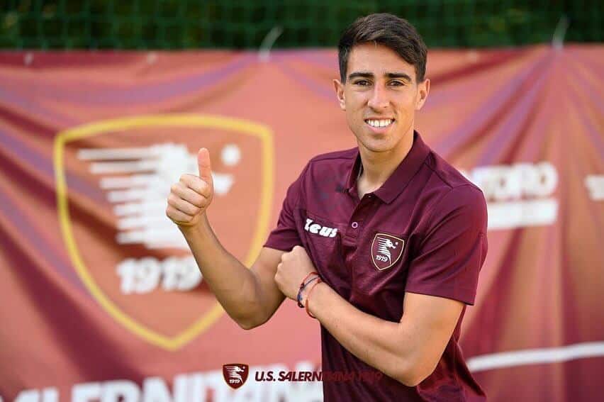 Gr&ecirc;mio quer a contrata&ccedil;&atilde;o de chileno