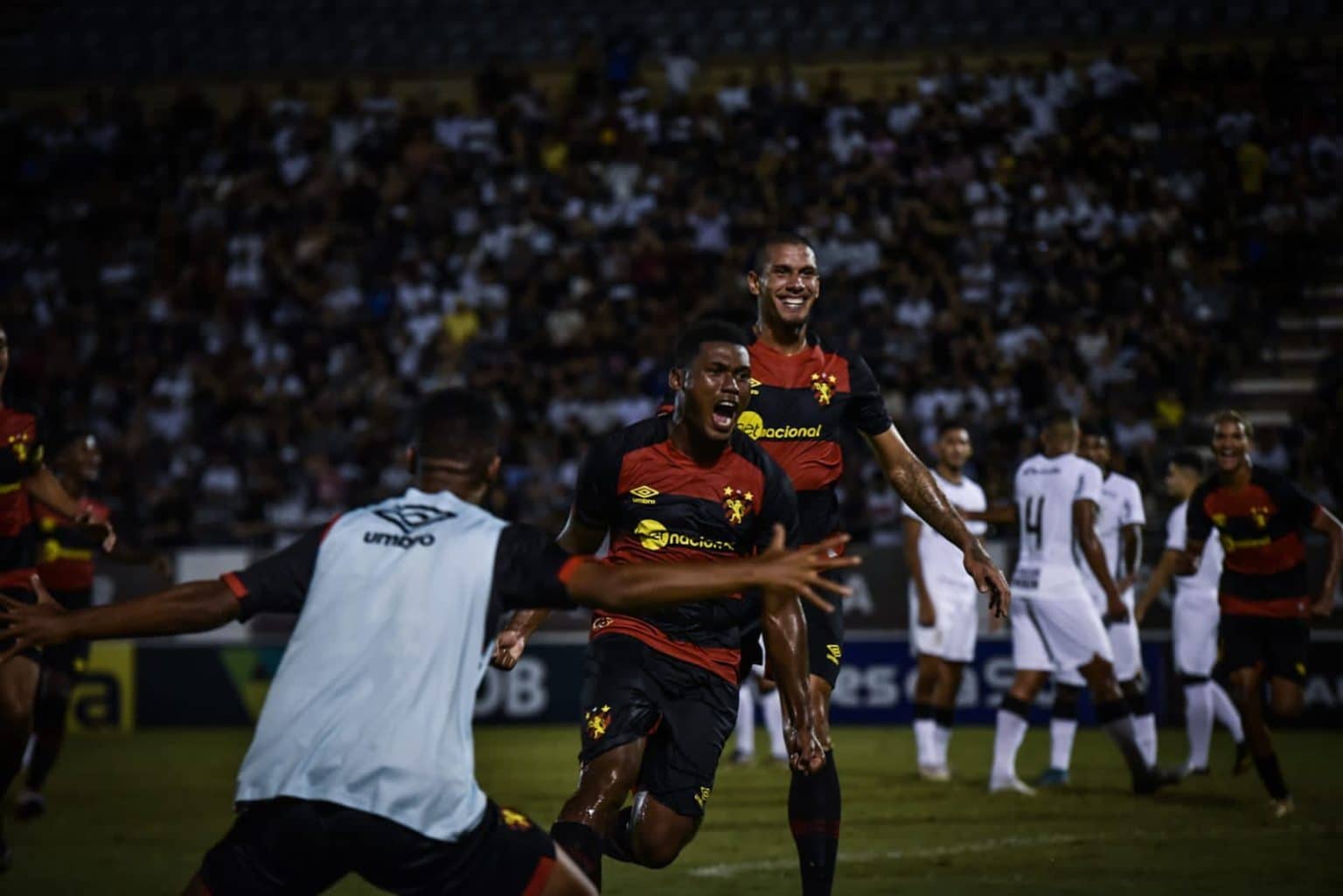 Sport x Corinthians  &ndash; Resultado, Destaques E Rea&ccedil;&atilde;o