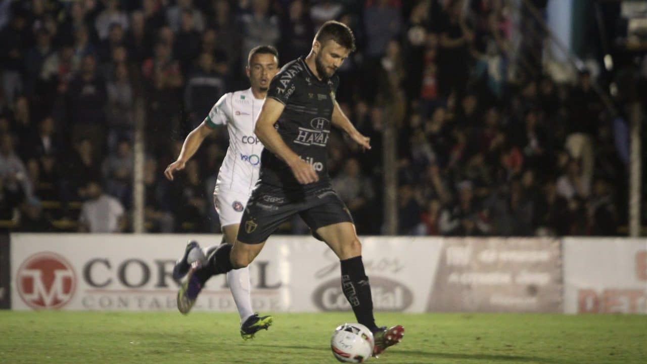 Brusque x Concórdia ao vivo e online: onde assistir, horário e escalação no Campeonato Catarinense 2023