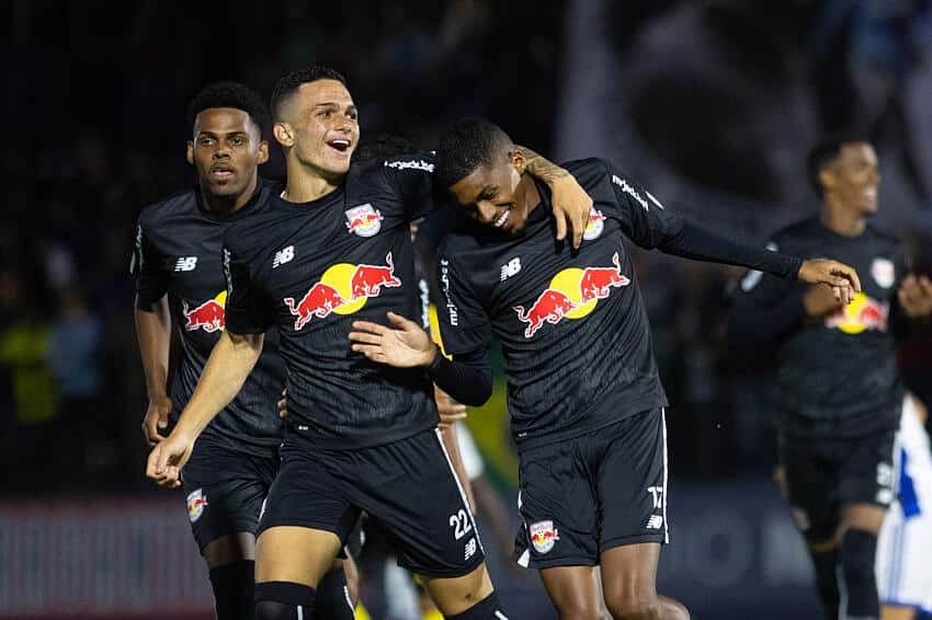 Palmeiras acerta a contratação de craque do Paulistão