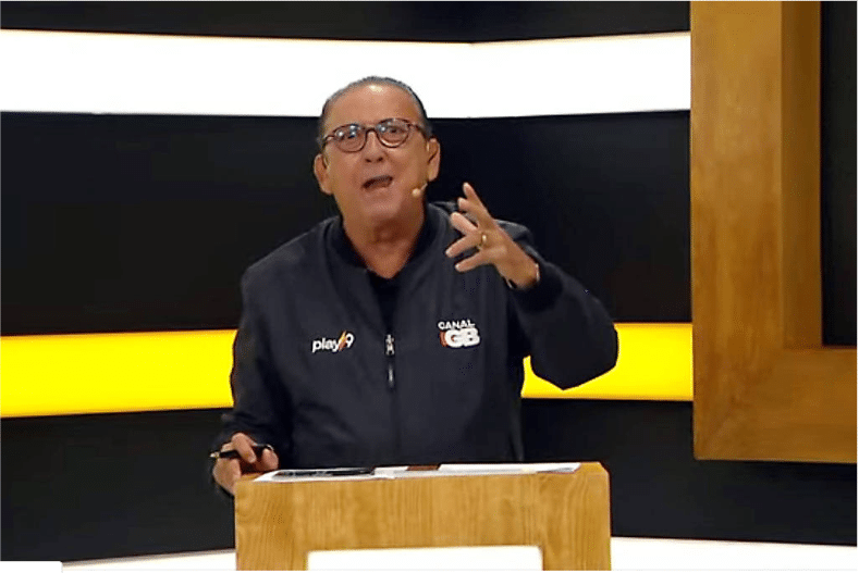 Galv&atilde;o Bueno surpreende em transmiss&atilde;o de amistoso da Sele&ccedil;&atilde;o e aposta na interatividade com p&uacute;blico
