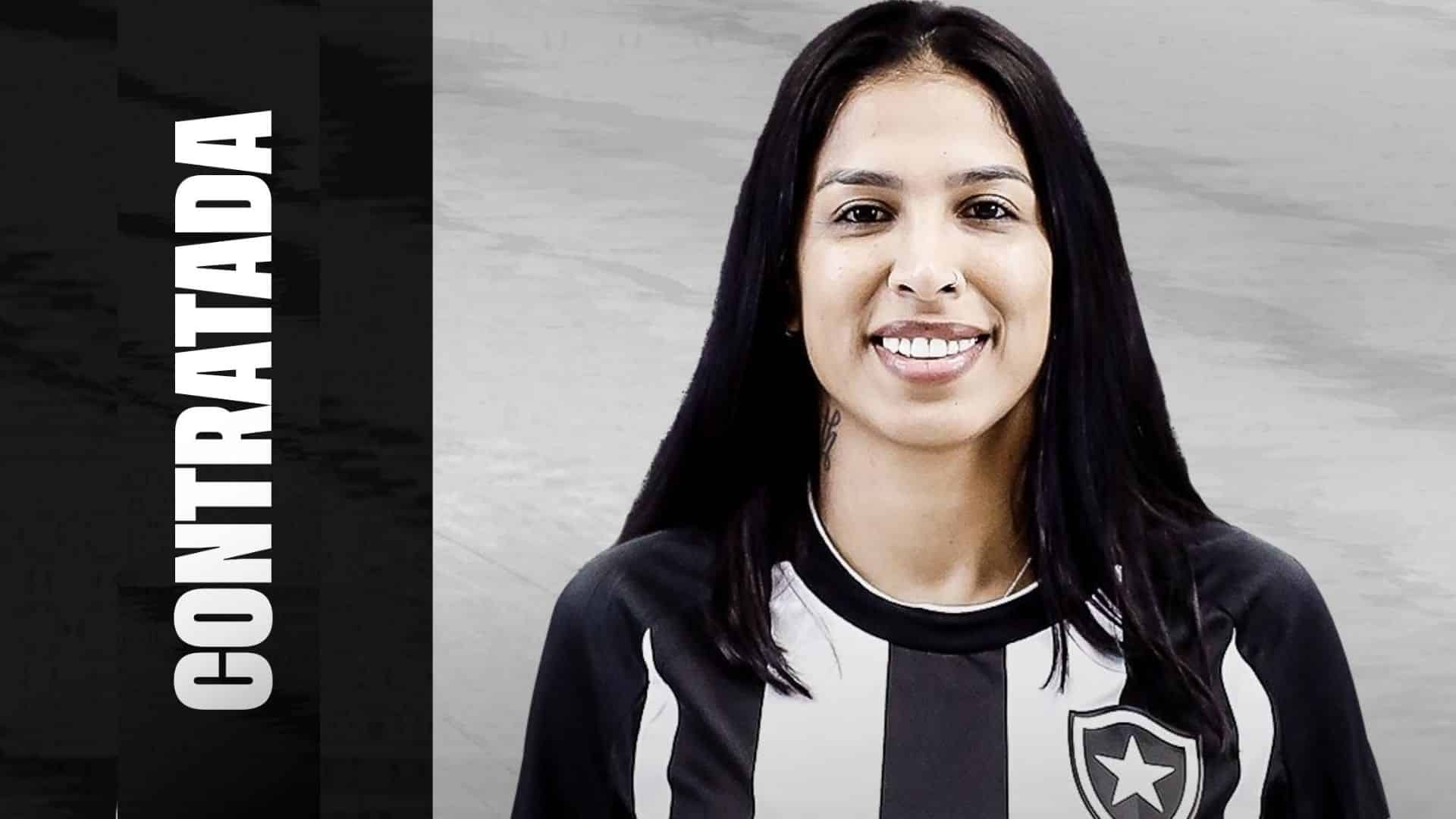 Botafogo acerta com zagueira para a temporada 2023