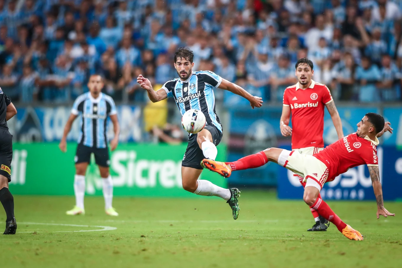 Gr&ecirc;mio x Internacional ao vivo e online: onde assistir, hor&aacute;rio e escala&ccedil;&atilde;o no Gauch&atilde;o 2023