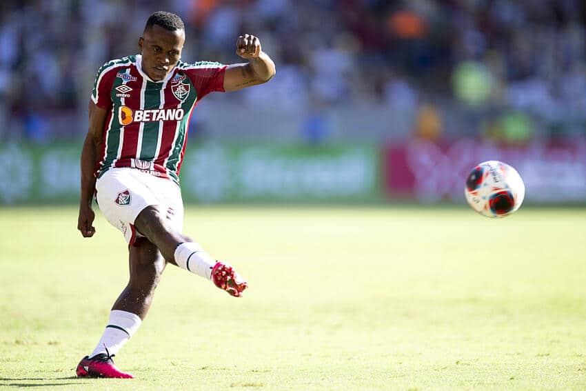 Técnico do Fluminense relata preocupação com possível baixa na final do Carioca