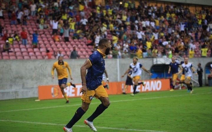 Retr&ocirc; x Ava&iacute; resultado, destaques e rea&ccedil;&atilde;o