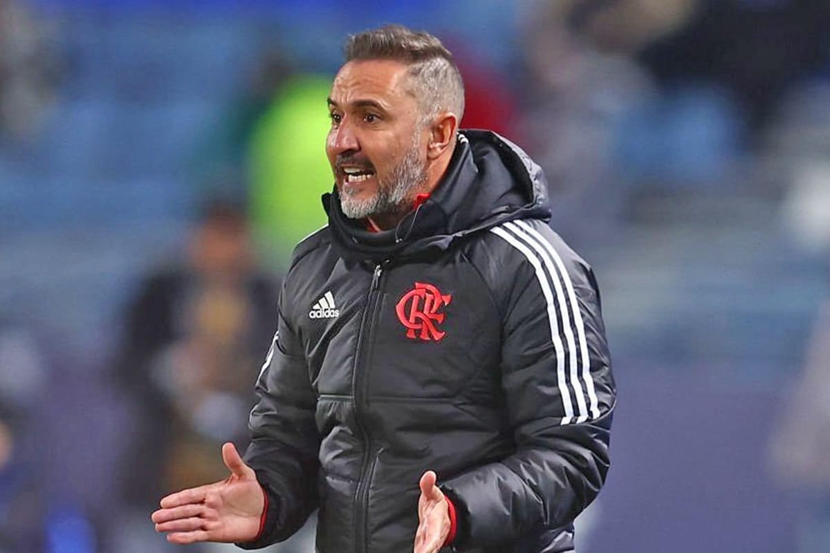 Vitor Pereira tem um dos piores desempenhos entre os portugueses que passaram pelo Brasil