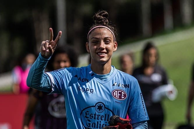 Goleira da Ferrovi&aacute;ria aponta expectativas para a disputa do Brasileir&atilde;o sub-20