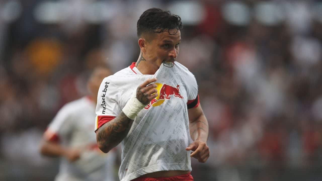 Palmeiras fecha contratação de Artur, segundo jornalista; Red Bull Bragantino nega