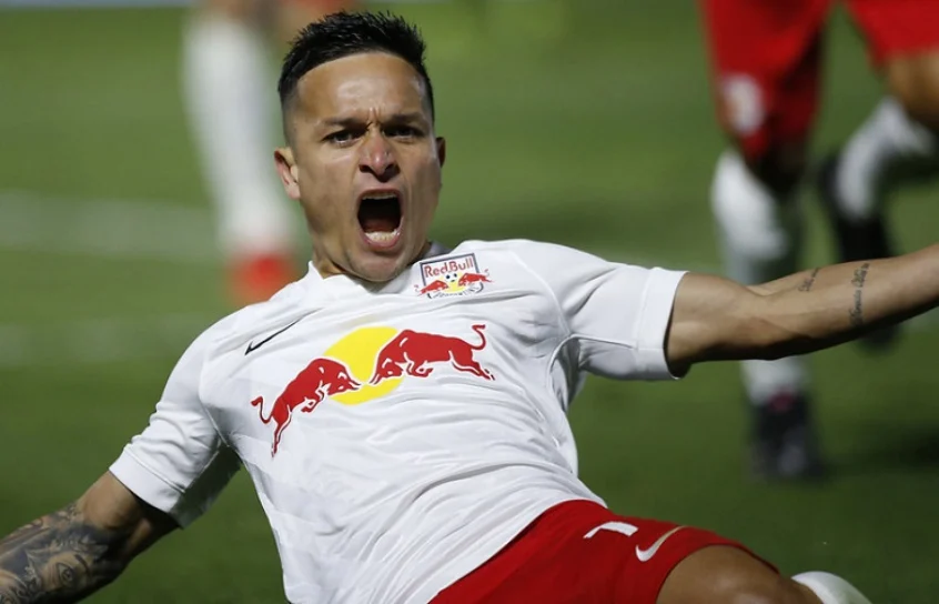 Palmeiras intensifica conversas com Red Bull Bragantino por Artur