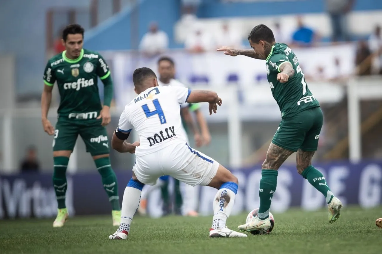 Advers&aacute;rio do Palmeiras na decis&atilde;o do Paulista, &Aacute;gua Santa j&aacute; aplicou goleada hist&oacute;rica no Verd&atilde;o