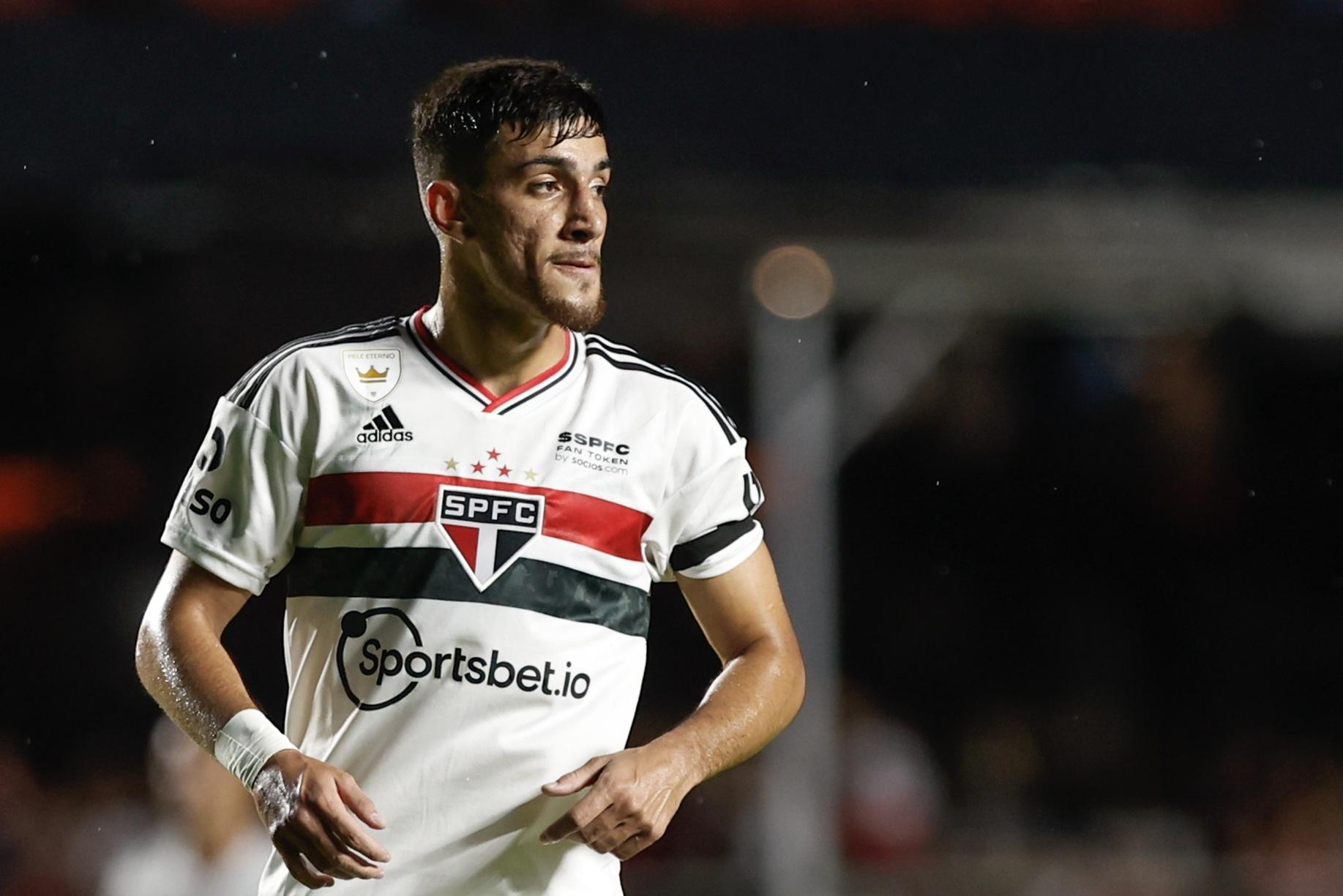 Caso Pedrinho: Ex-namorada mant&eacute;m depoimento contra jogador do S&atilde;o Paulo