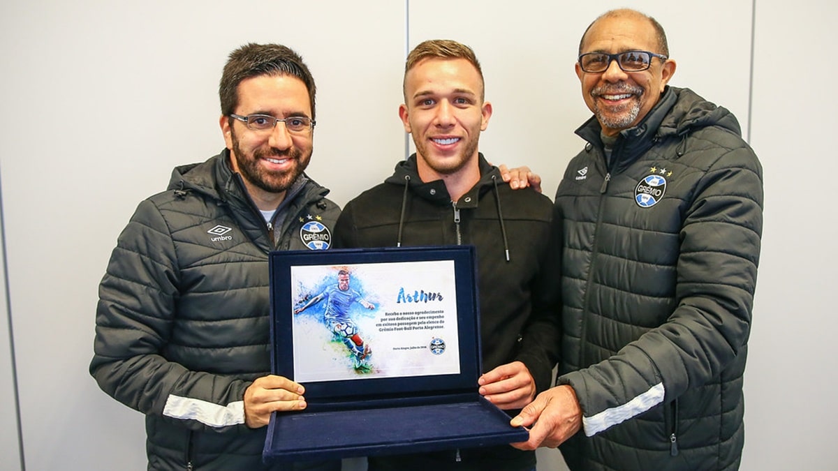 Fluminense pode ter o melhor meia no Brasileir&atilde;o vindo da Europa; saiba mais