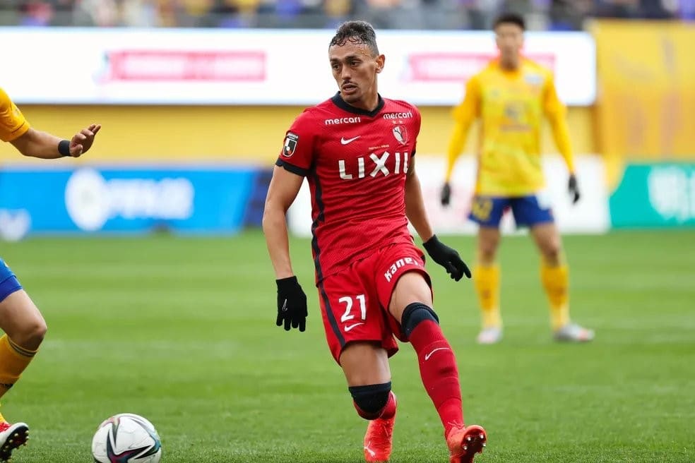 Zico pode contribuir para retorno de Diego Pituca ao Santos