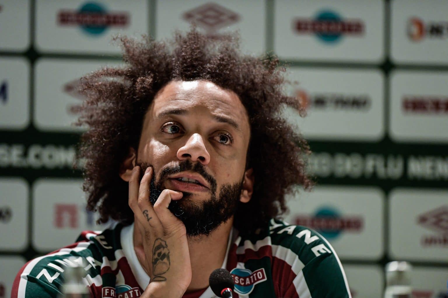 Marcelo aprova reestreia pelo Fluminense e &lsquo;se derrete&rsquo; pelo clube: &ldquo;Foi maravilhoso&rdquo;