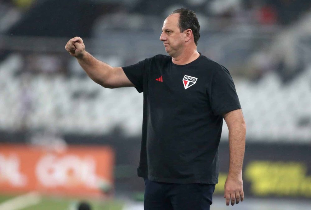 A BRUXA EST&Aacute; SOLTA! Rog&eacute;rio Ceni pode ter mais tr&ecirc;s baixas para jogo do S&atilde;o Paulo na Sul-Americana