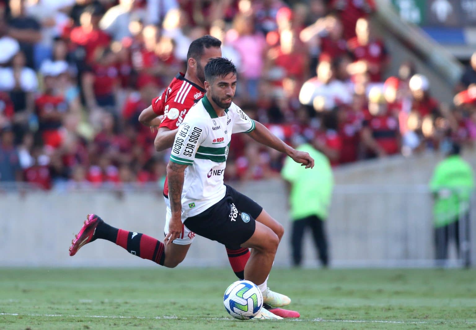 Brasileirão 2023 tem o primeiro técnico demitido; veja quem foi