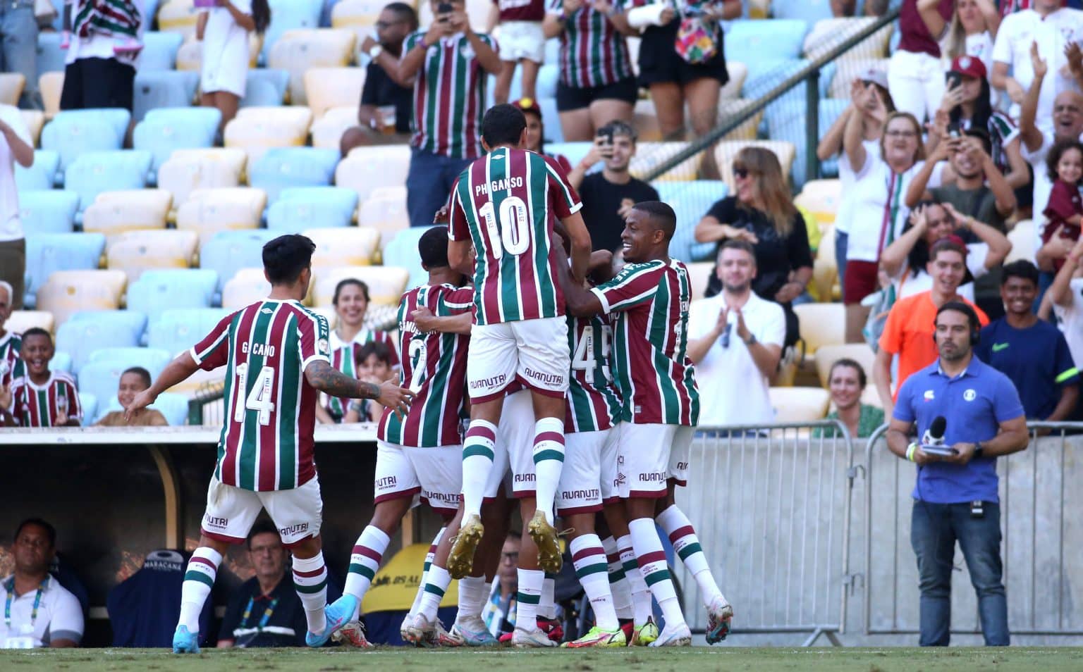 Diniz celebra nova vit&oacute;ria do Fluminense e aponta &lsquo;segredo&rsquo; para Tricolor seguir triunfando na temporada