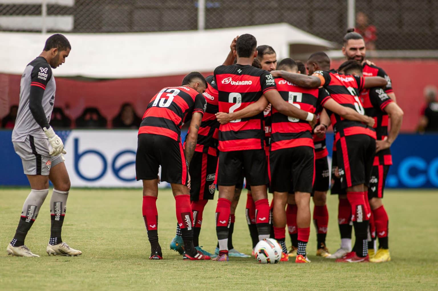 VIRACASACA? Vitória mira contratação de atacante do arquirrival Bahia