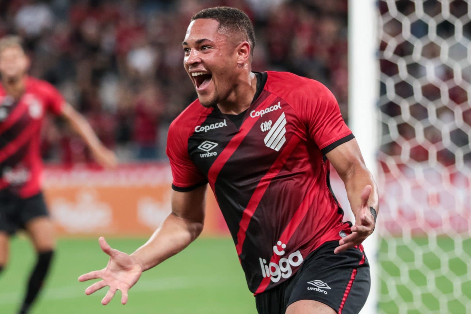 Athletico-PR pode igualar recorde de quase 90 anos no estadual