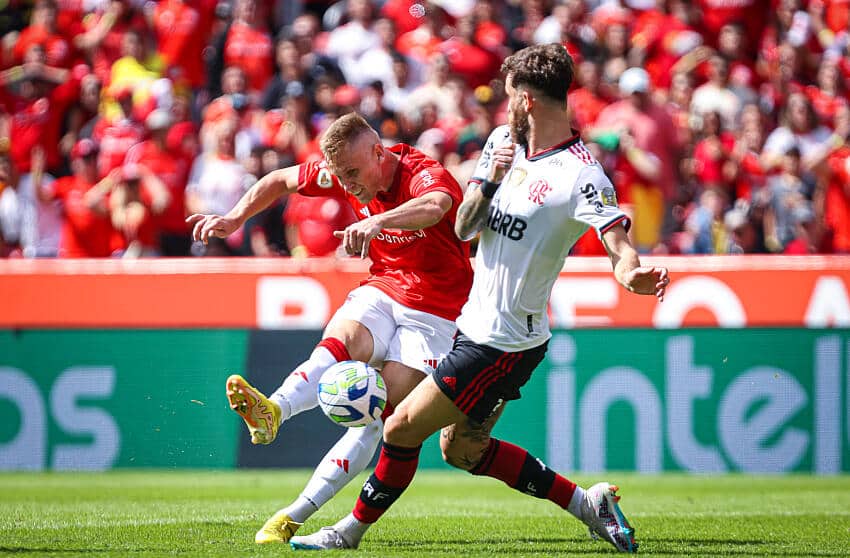 Internacional &eacute; notificado, e pode contratar craque do futebol turco; confira