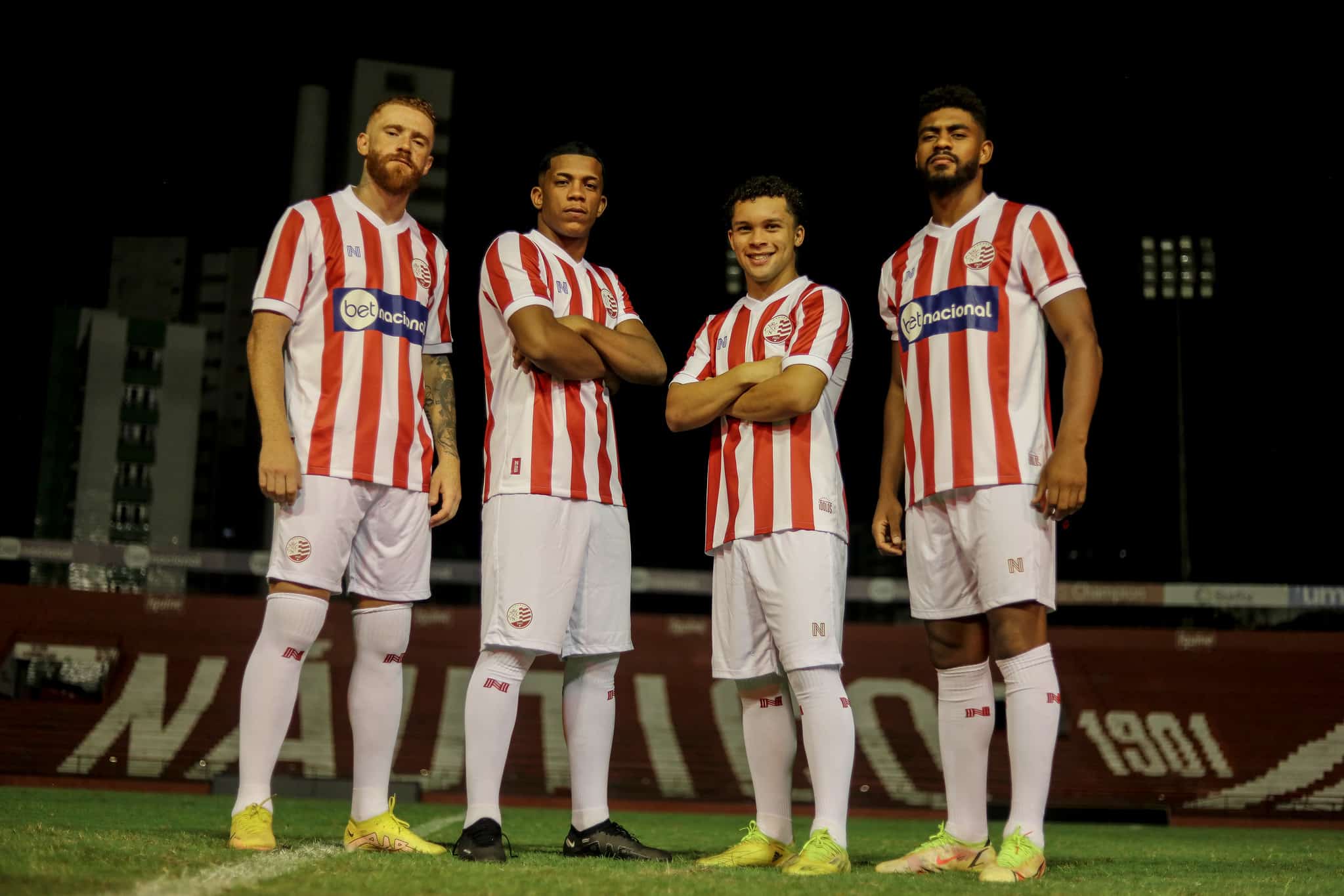 N&aacute;utico negocia contrata&ccedil;&atilde;o de zagueiro campe&atilde;o pelo Gr&ecirc;mio